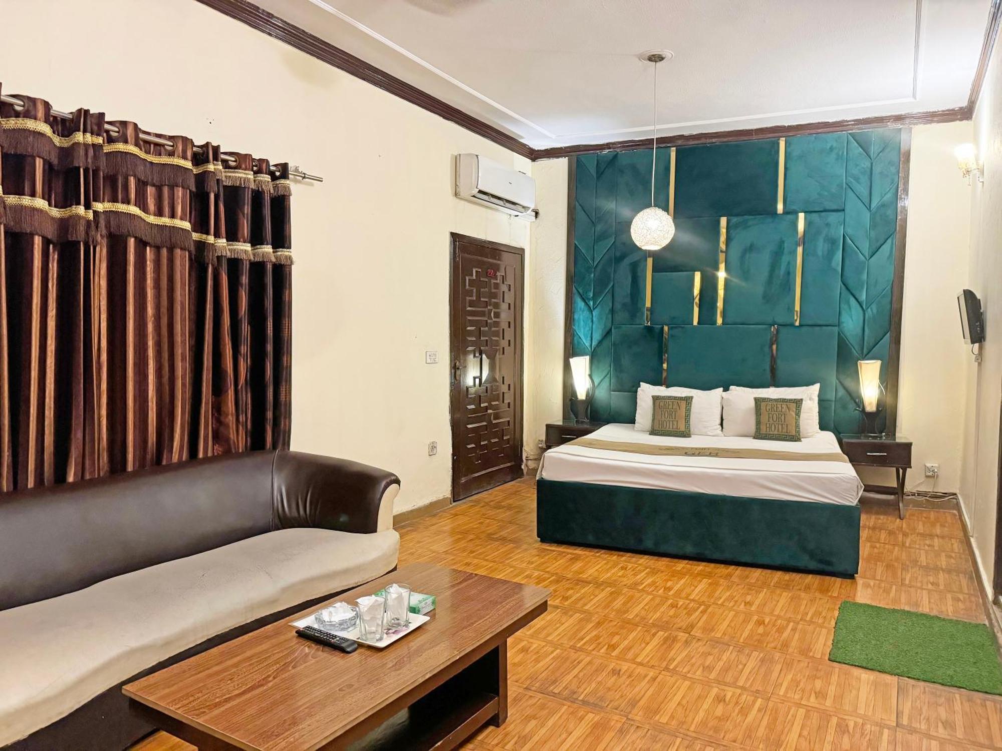 Hotel Green Fort Gulberg Lahore Eksteriør bilde