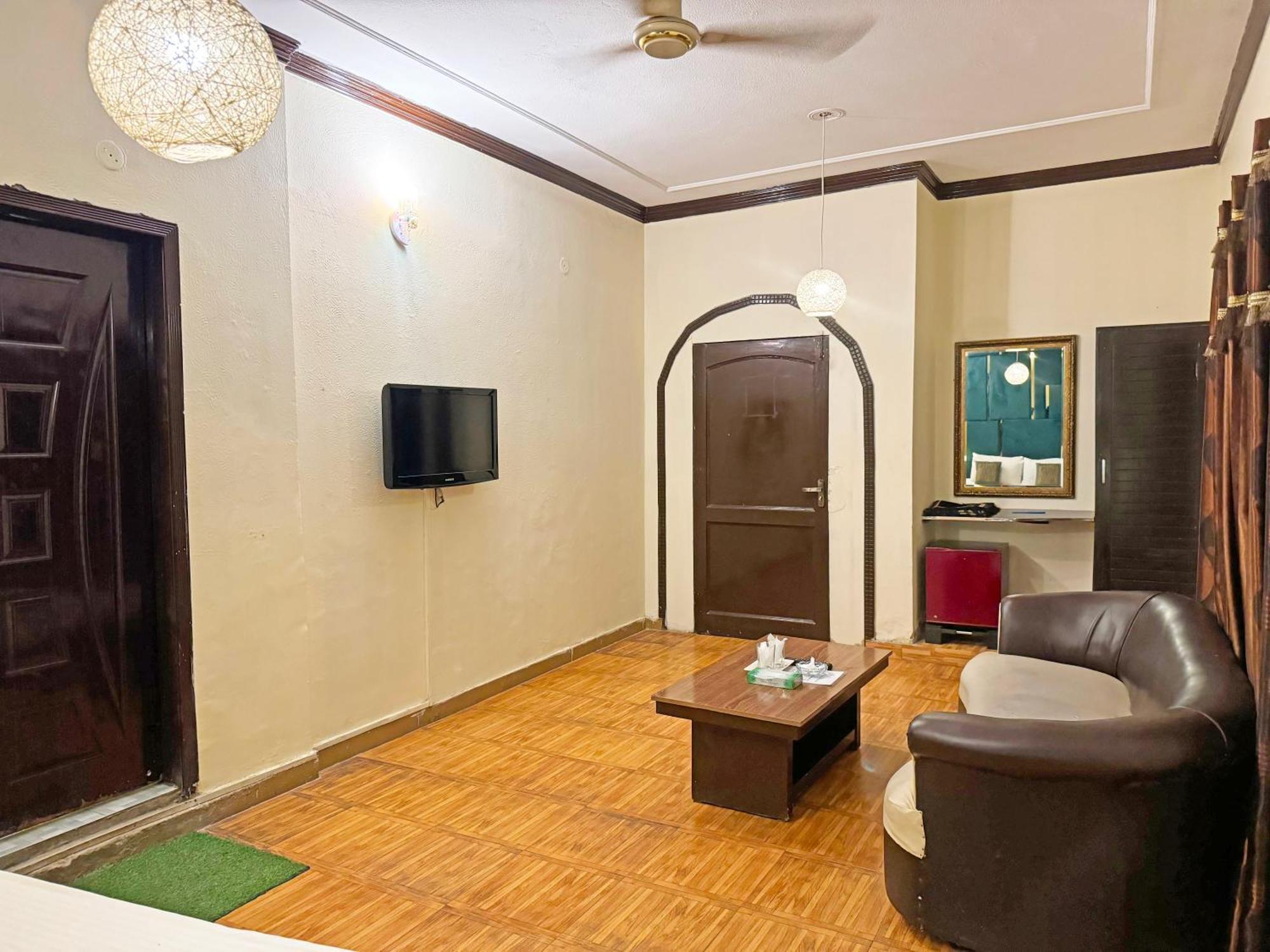 Hotel Green Fort Gulberg Lahore Eksteriør bilde