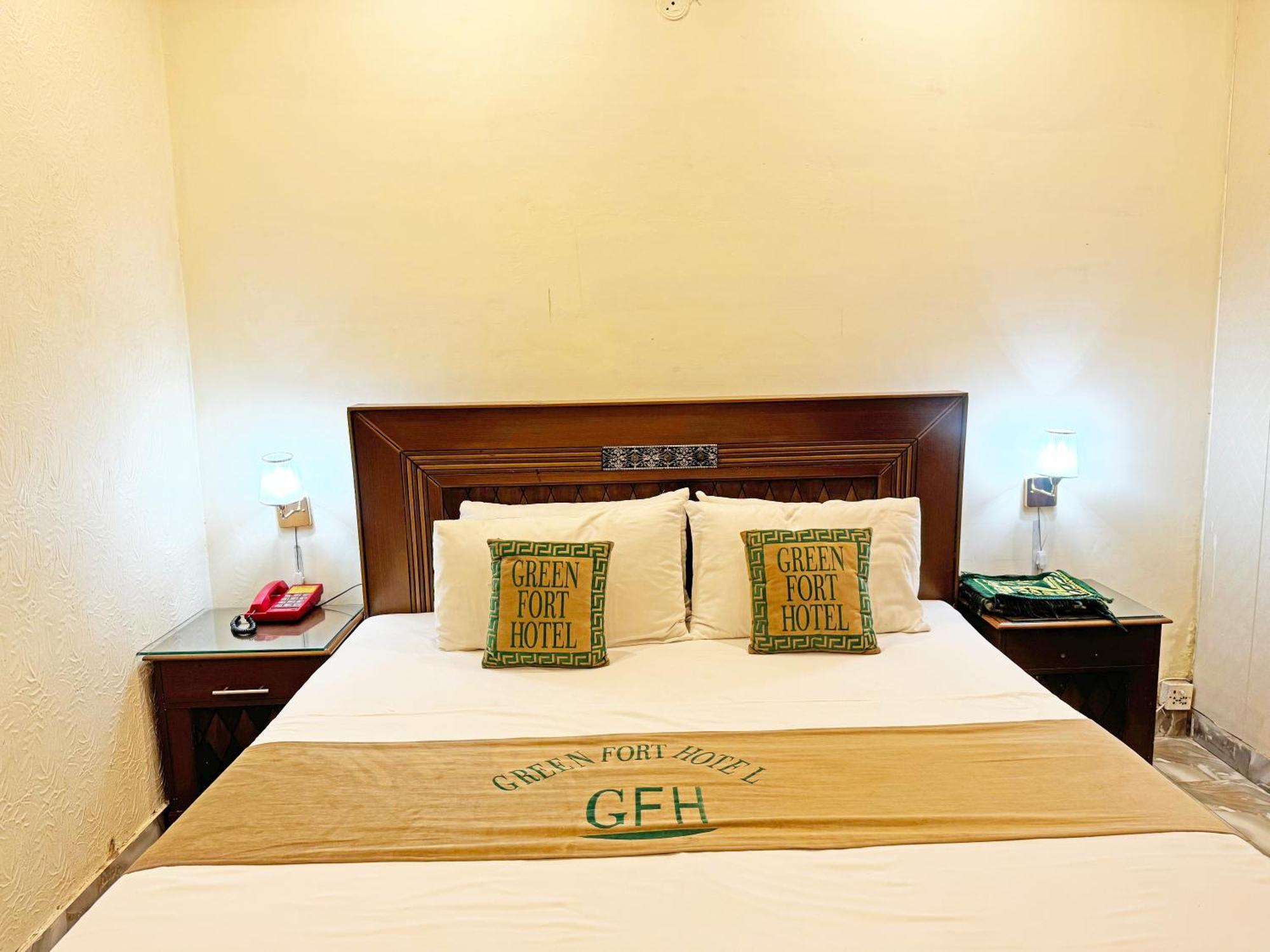 Hotel Green Fort Gulberg Lahore Eksteriør bilde