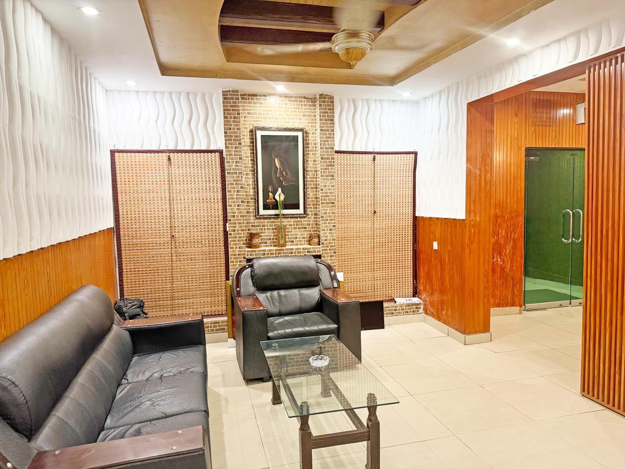 Hotel Green Fort Gulberg Lahore Eksteriør bilde