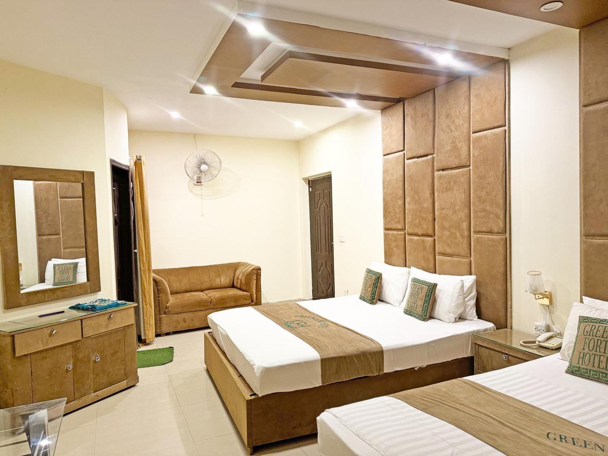 Hotel Green Fort Gulberg Lahore Eksteriør bilde