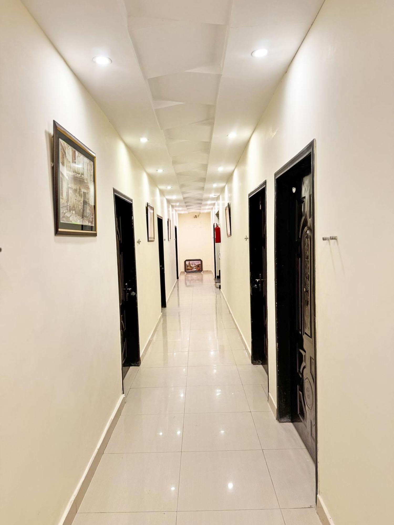 Hotel Green Fort Gulberg Lahore Eksteriør bilde