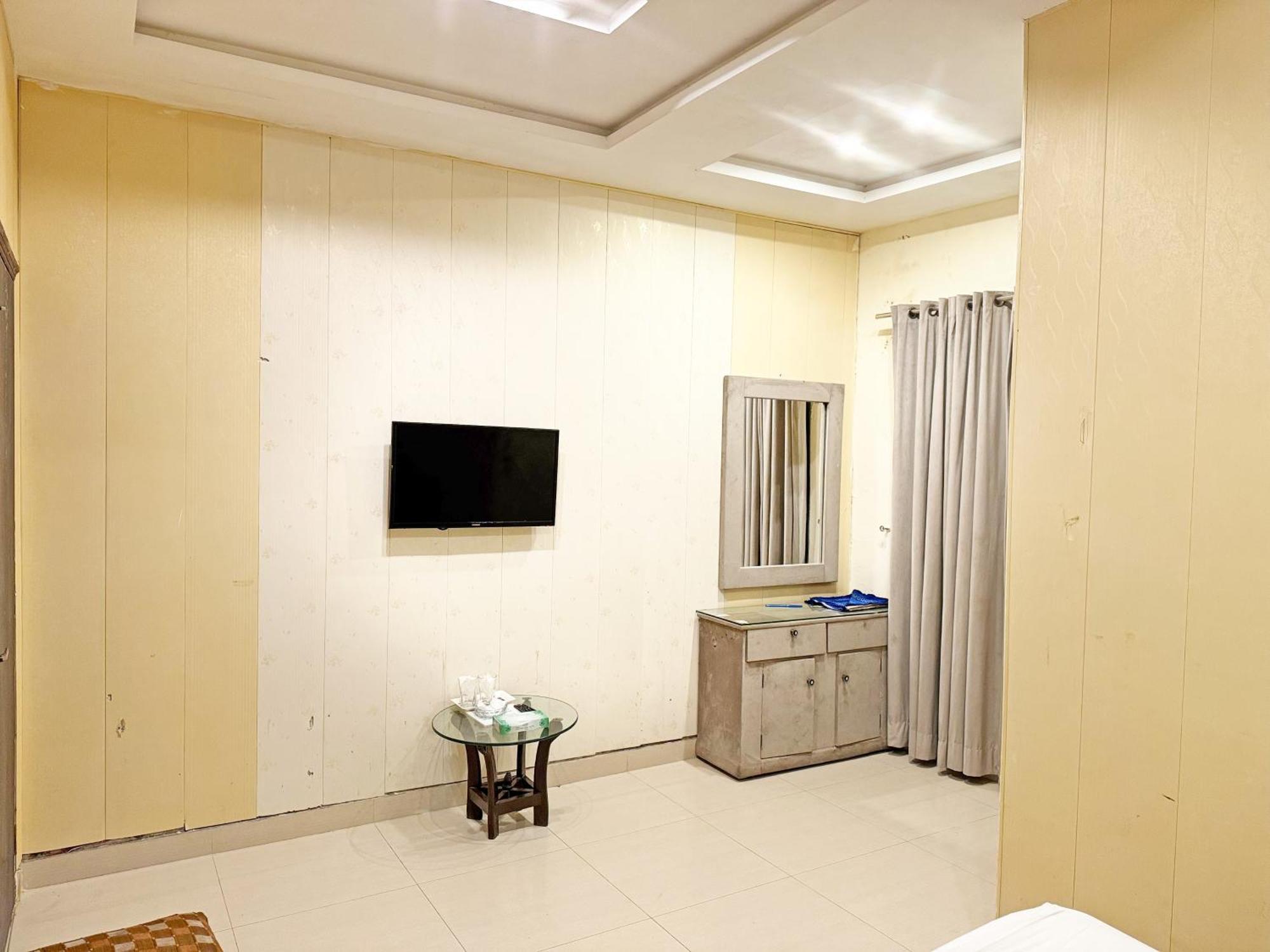 Hotel Green Fort Gulberg Lahore Eksteriør bilde