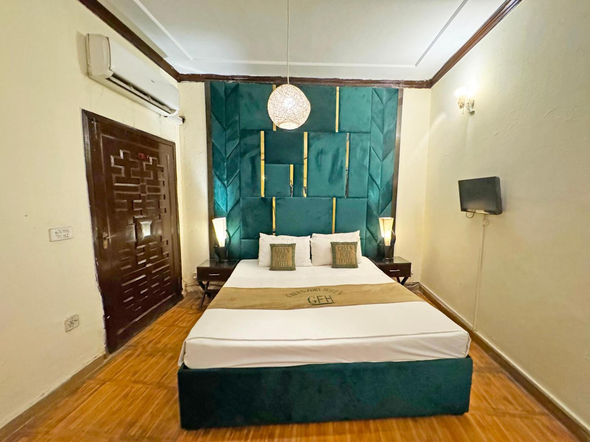 Hotel Green Fort Gulberg Lahore Eksteriør bilde